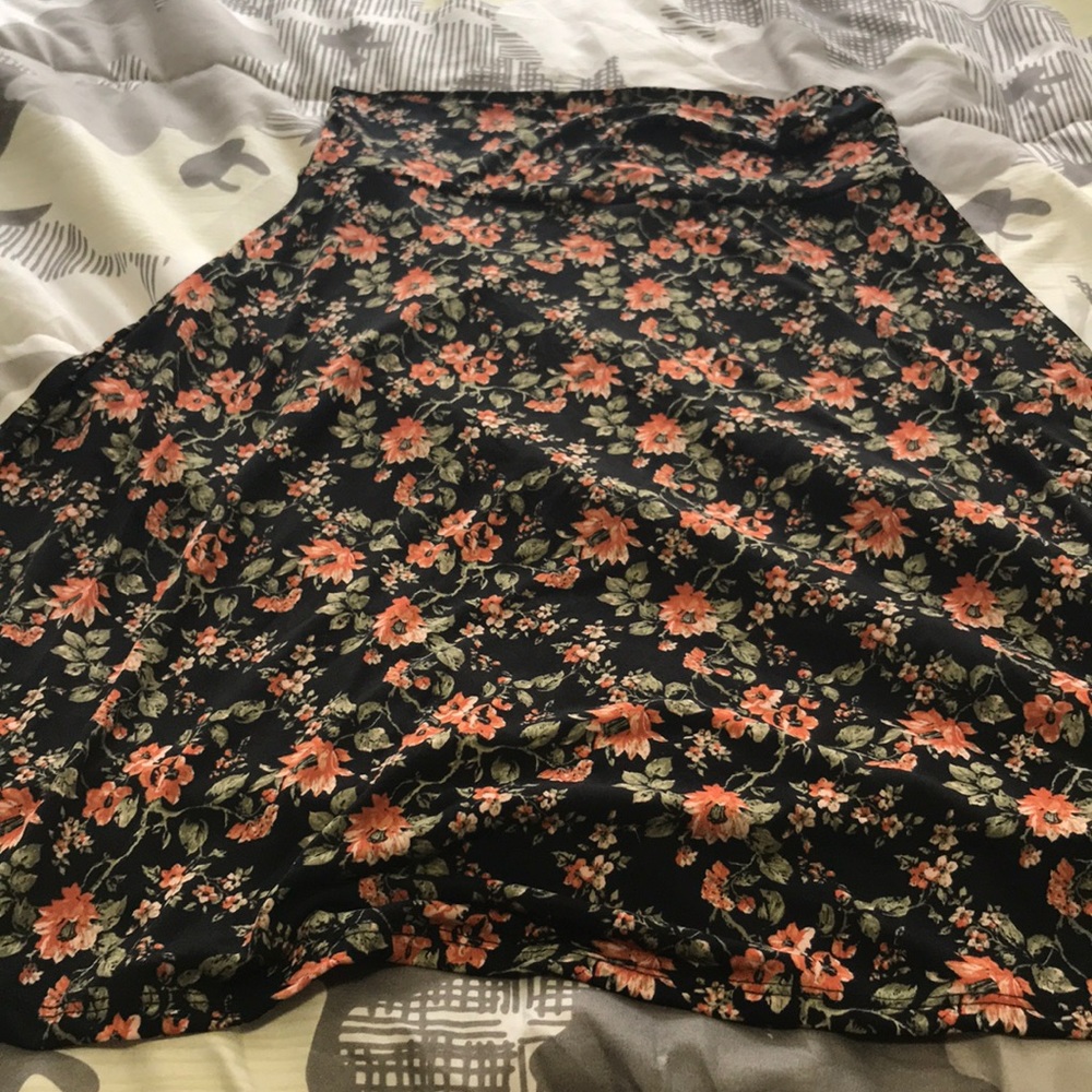 Lularoe Azure skirt